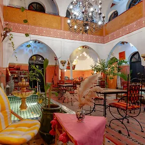 Losra Riad